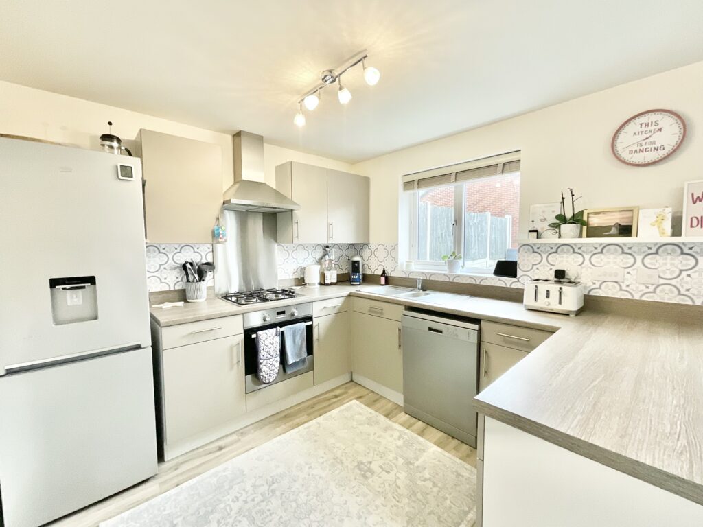 Parker-Jervis Place, Stone, ST15