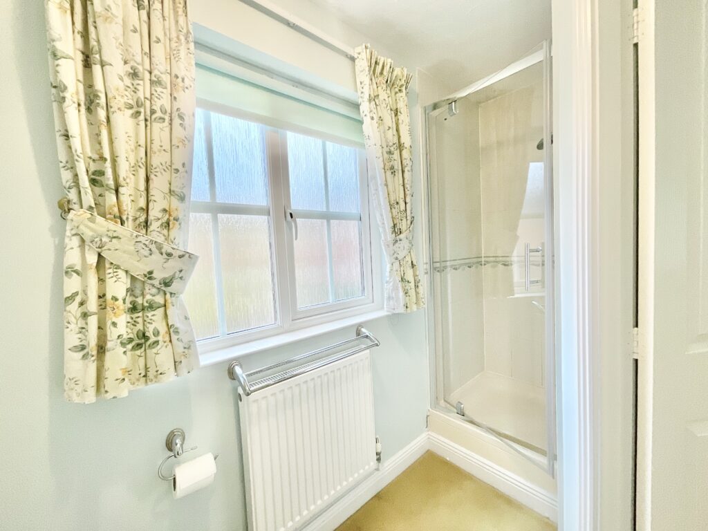 Cressey Close, Stone, ST15