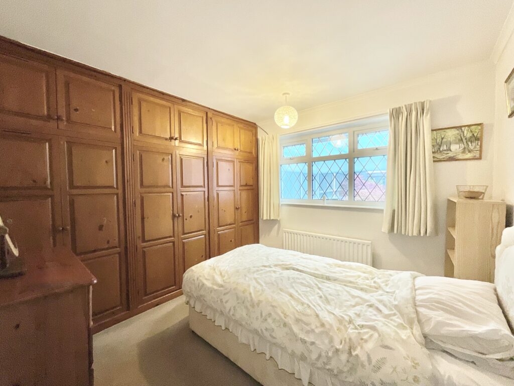 Meadow Way, Stone, ST15