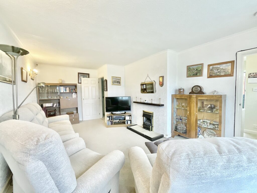 Meadow Way, Stone, ST15