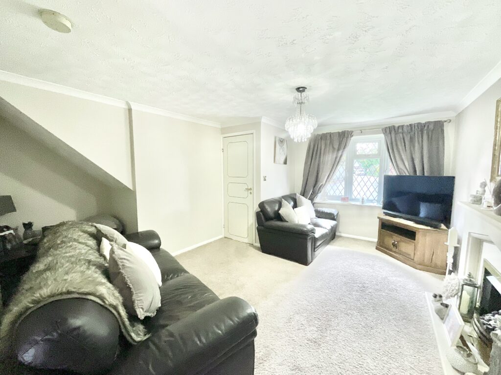 Chivelstone Grove, Stoke-On-Trent, ST4