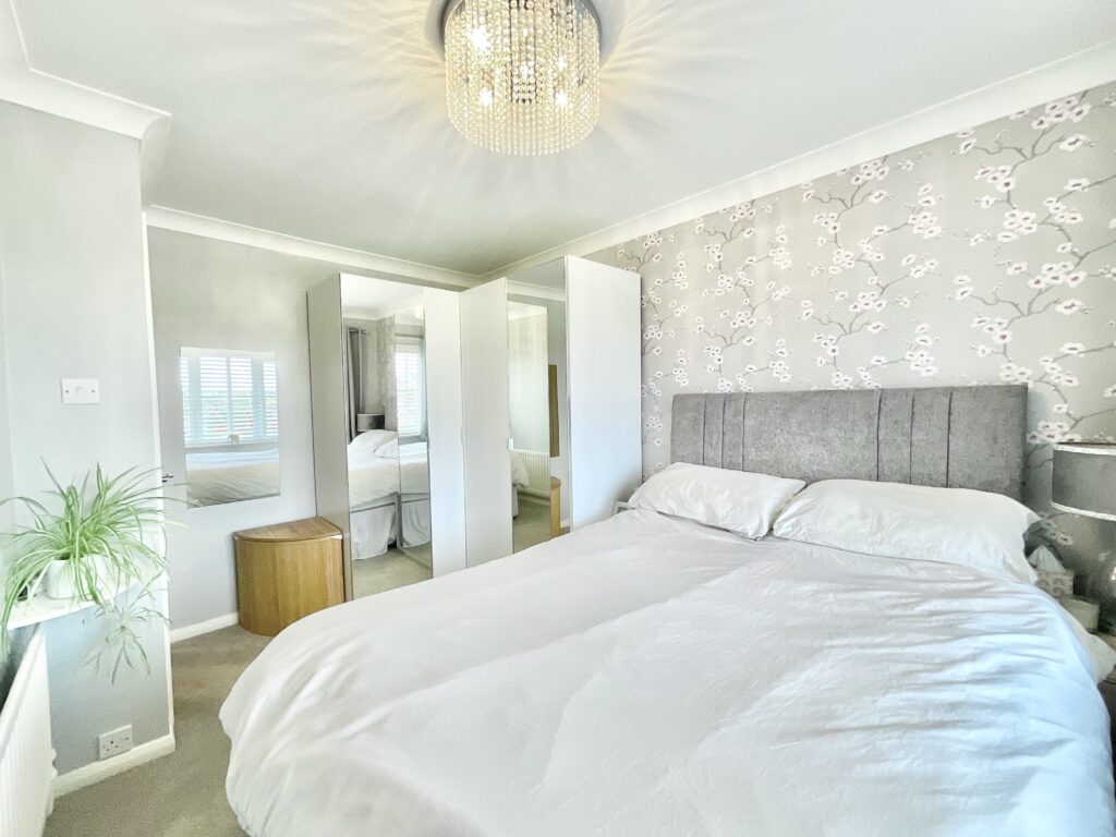 Rutherford Avenue, Newcastle, ST5