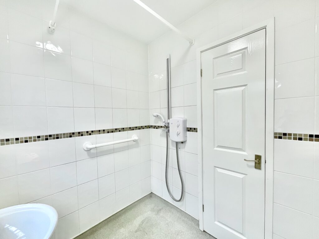 Downing Gardens, Stone, ST15