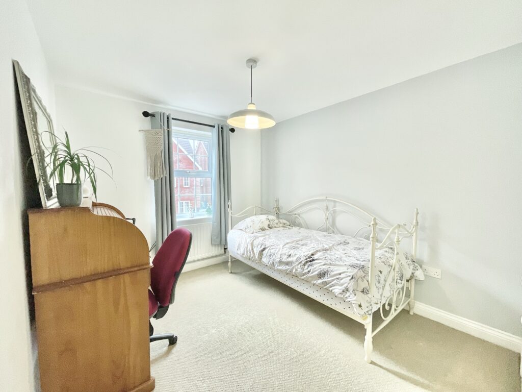 Trent Bridge Close, Stoke-On-Trent, ST4