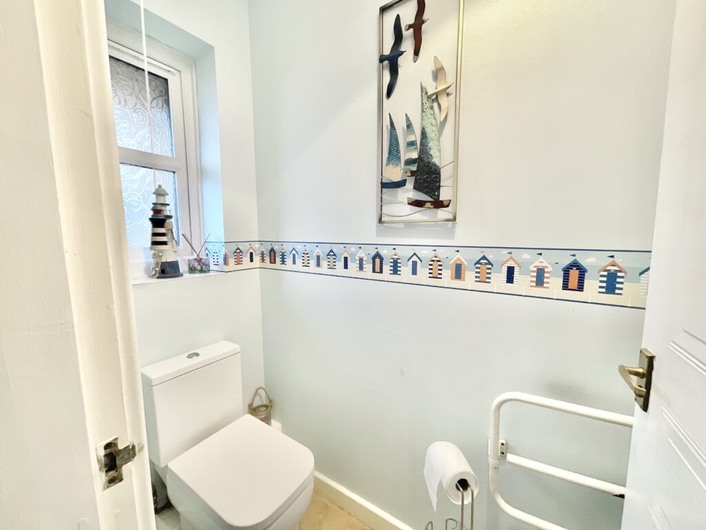 Meadowbrook Court, Stone, ST15