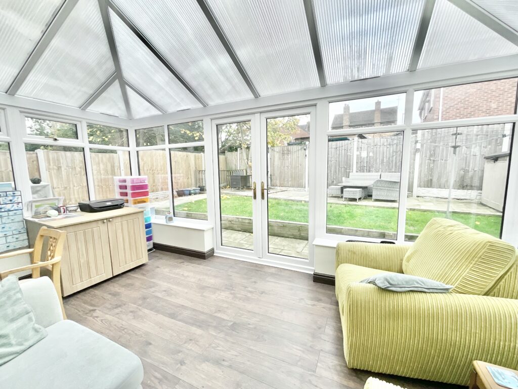 Meadowbrook Court, Stone, ST15