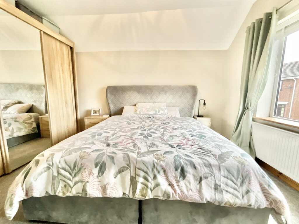 Chapel Lane, Kingsley Holt, ST10