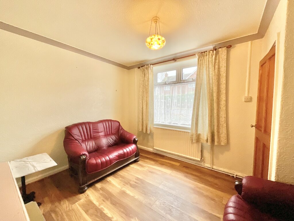 Whitfield Avenue, Newcastle, ST5