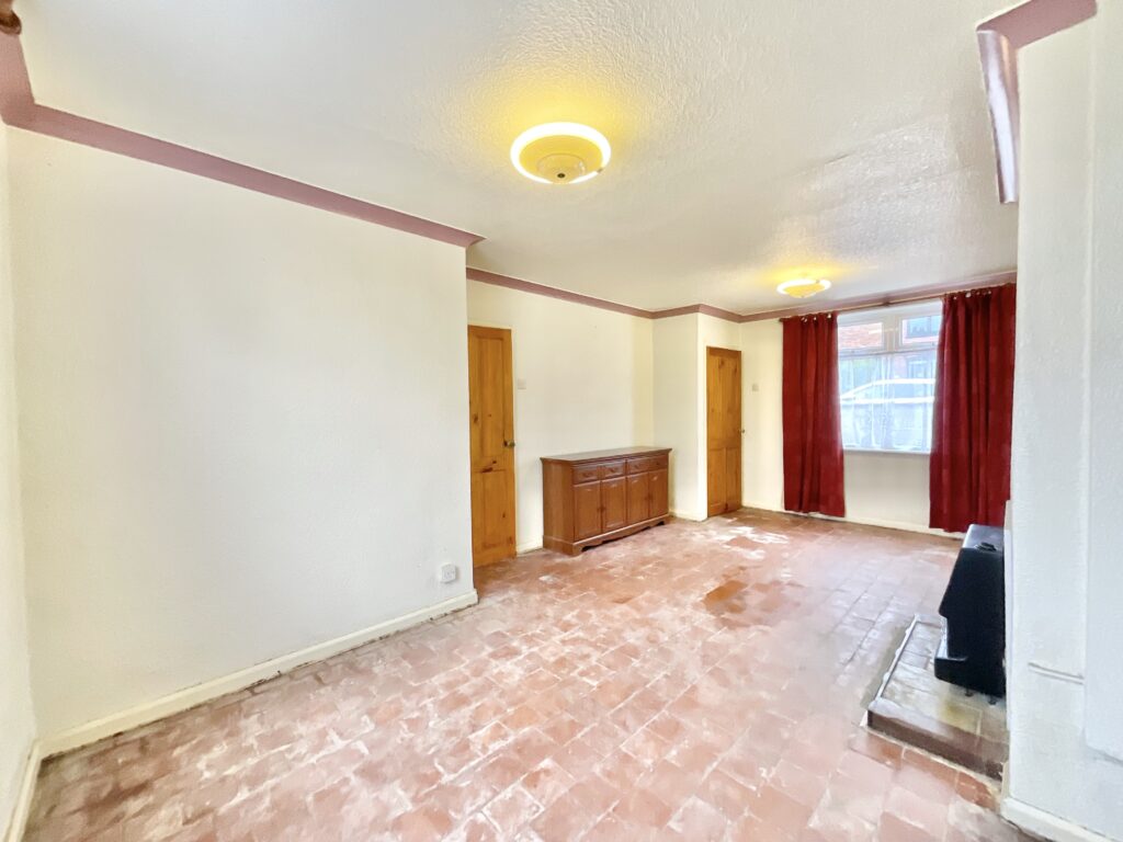 Whitfield Avenue, Newcastle, ST5