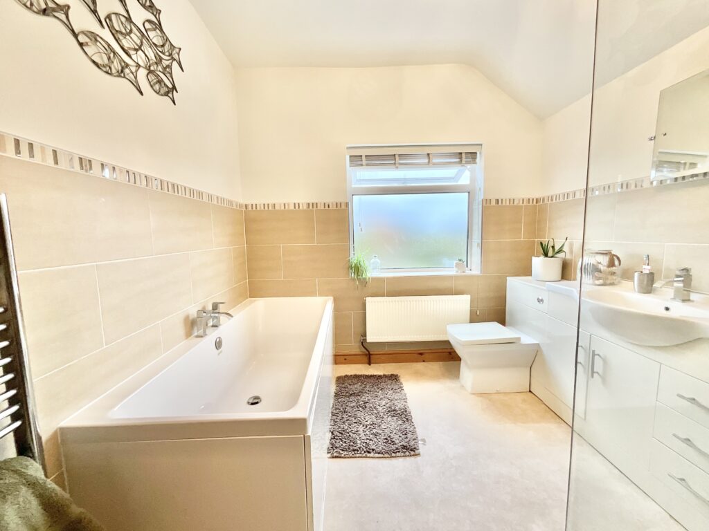 Chapel Lane, Kingsley Holt, ST10