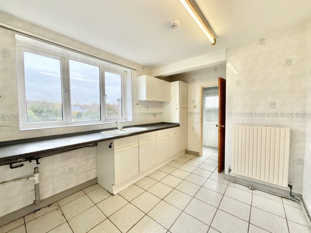 Whitfield Avenue, Newcastle, ST5