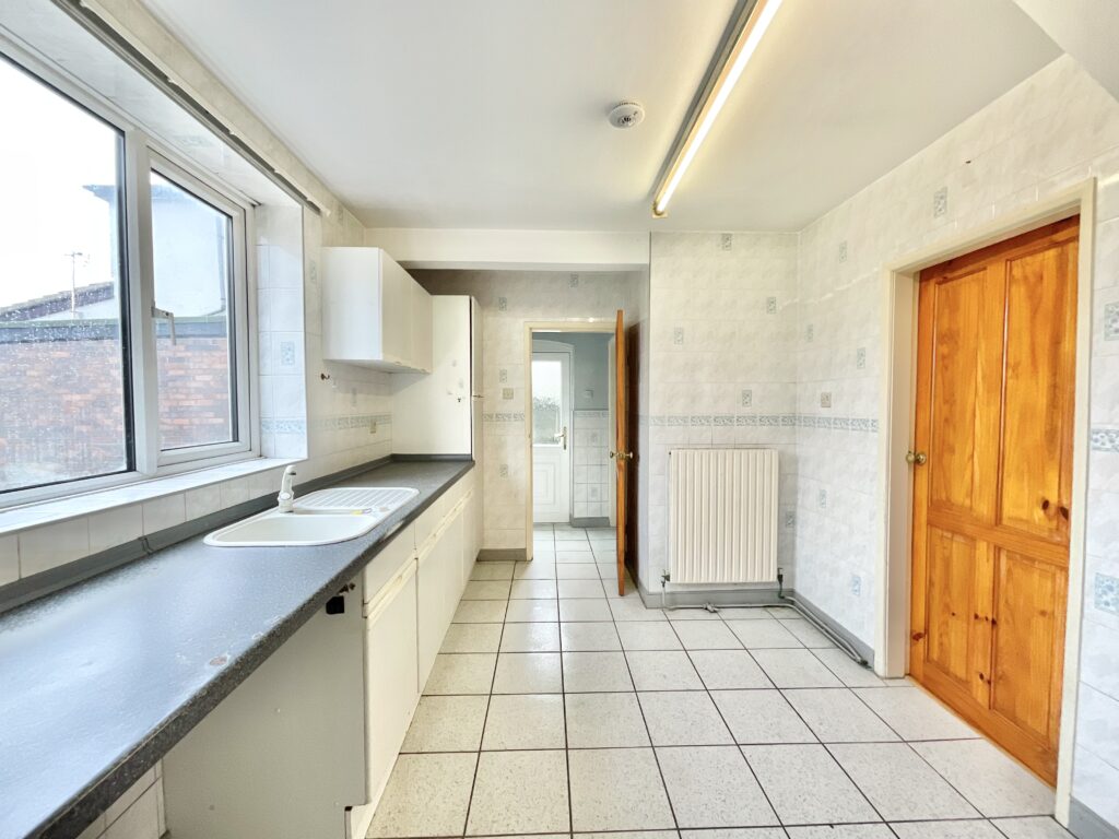 Whitfield Avenue, Newcastle, ST5