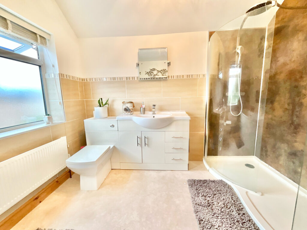 Chapel Lane, Kingsley Holt, ST10