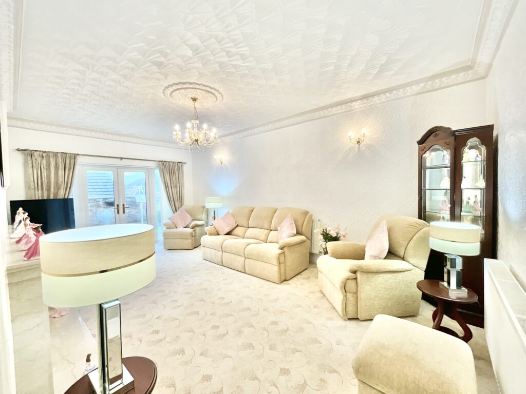 Ashbourne Road, Cheadle, ST10