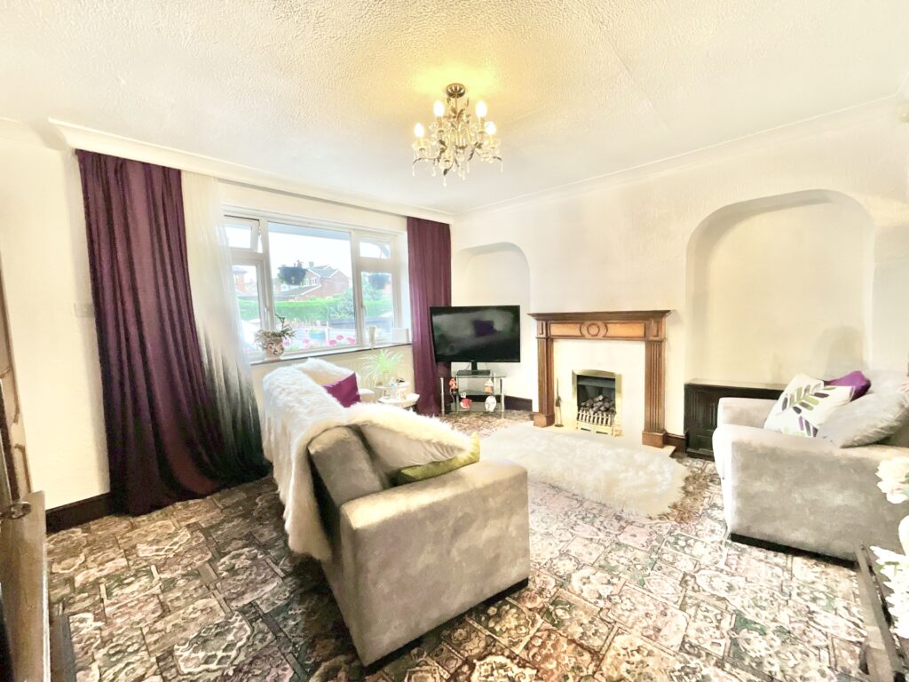 Dilhorne Road, Forsbrook, ST11