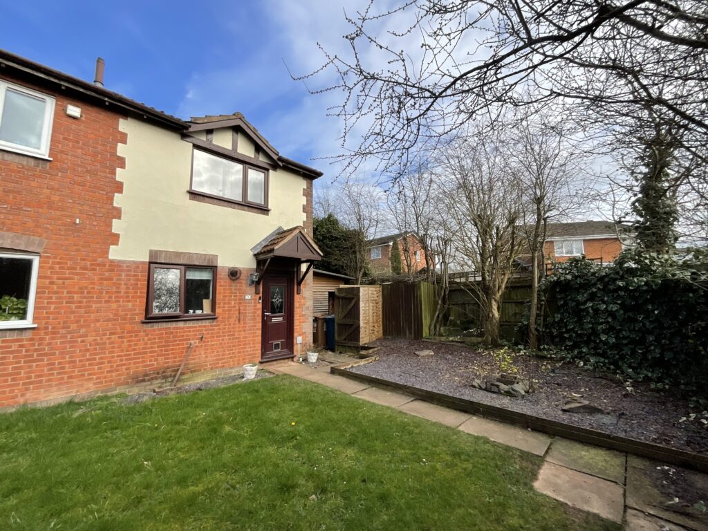 Ruffin Court, Stone, ST15