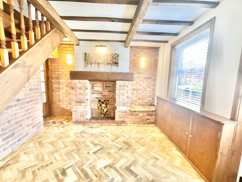 Oak Street, Cheadle, ST10