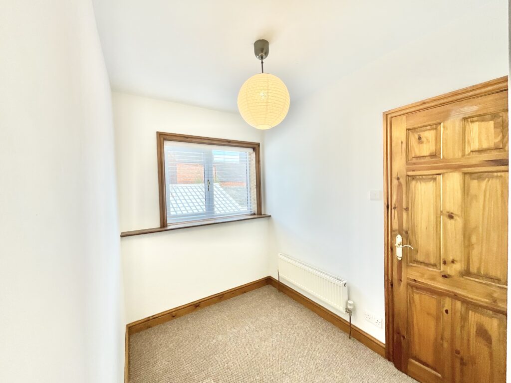 Oak Street, Cheadle, ST10