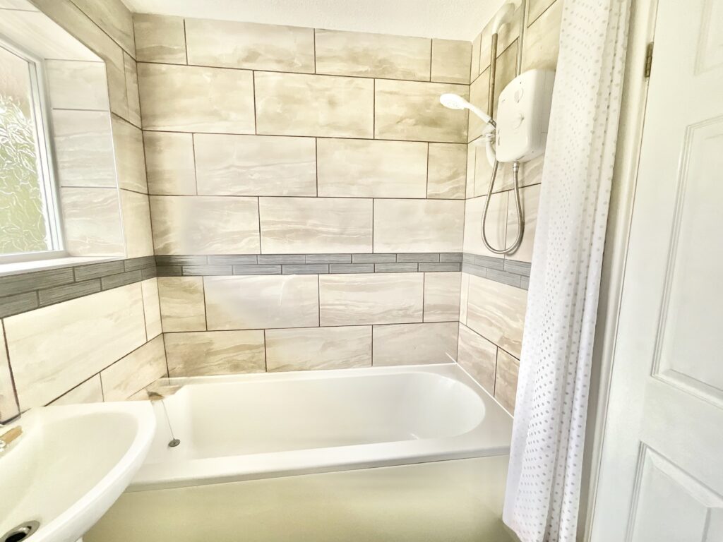 Ness Grove, Cheadle, ST10