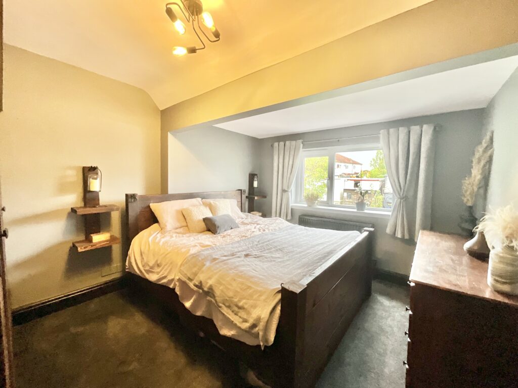 Oakamoor Road, Cheadle, ST10