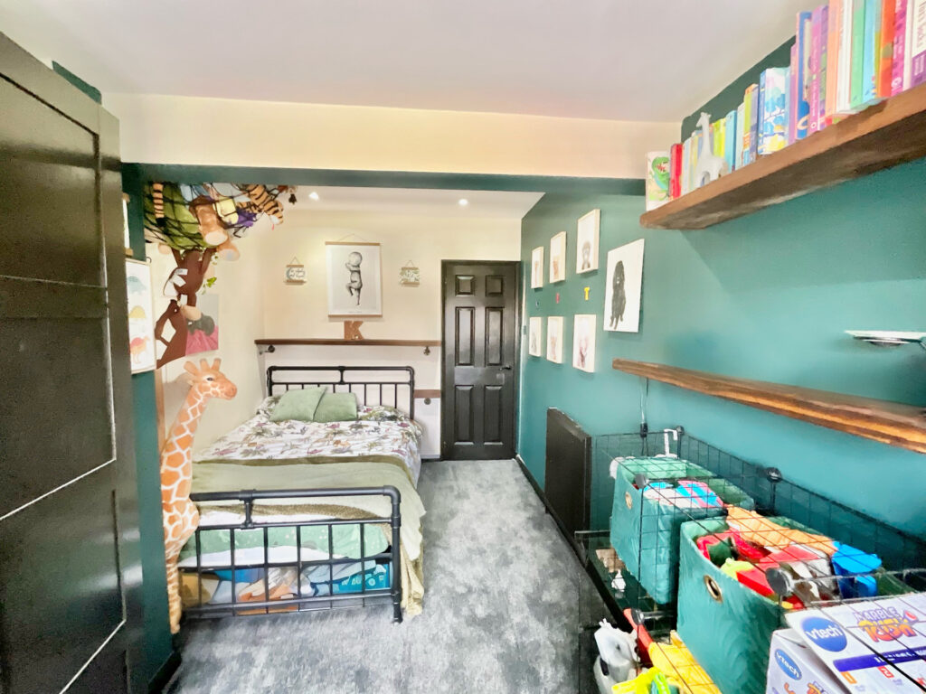 Oakamoor Road, Cheadle, ST10