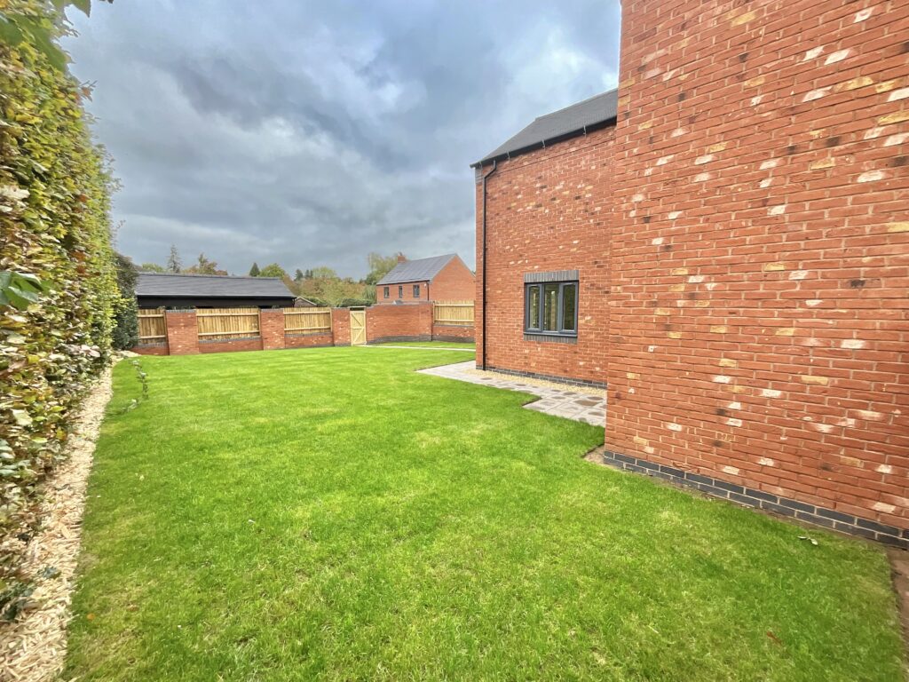 Meadowside View, Alton, ST10