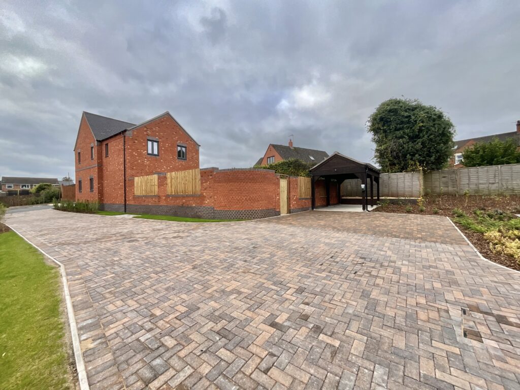Meadowside View, Alton, ST10