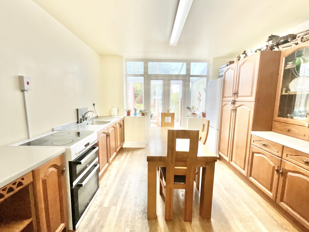 Rakeway Road, Cheadle, ST10