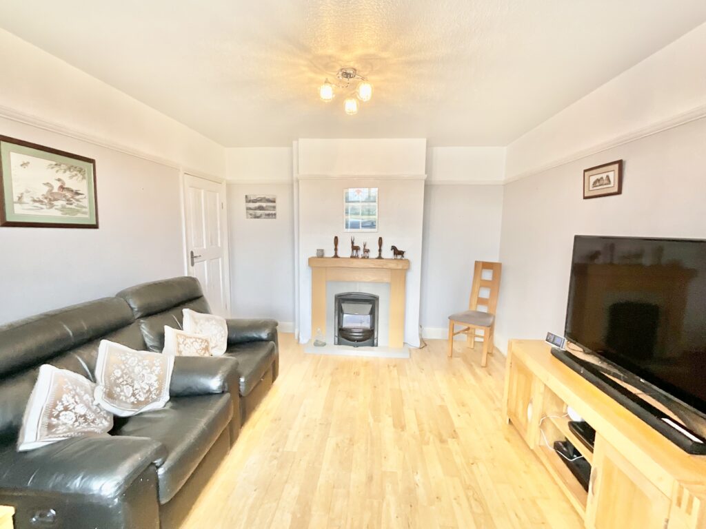 Rakeway Road, Cheadle, ST10