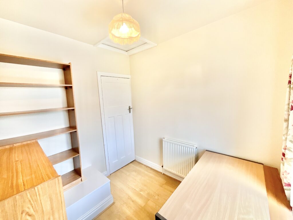 Rakeway Road, Cheadle, ST10