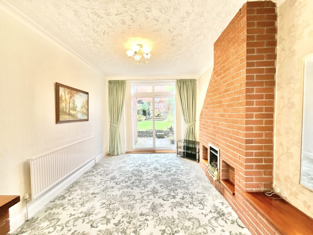 Birchgate Grove, Stoke-On-Trent, ST2