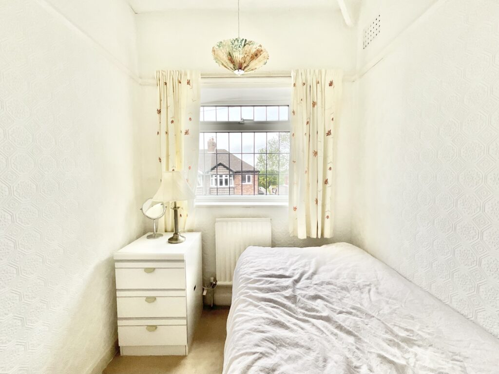 Birchgate Grove, Stoke-On-Trent, ST2