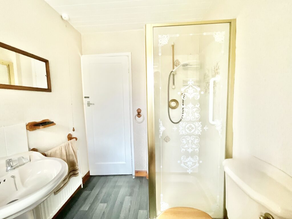 Birchgate Grove, Stoke-On-Trent, ST2