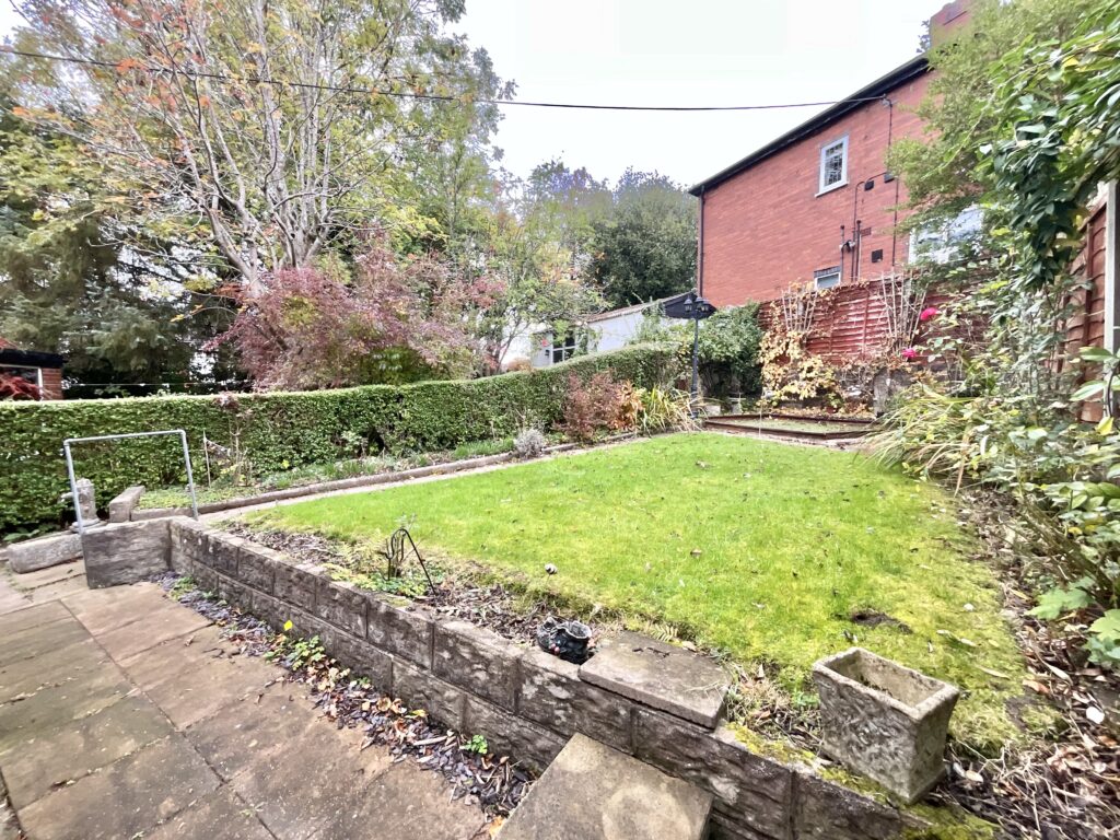 Birchgate Grove, Stoke-On-Trent, ST2