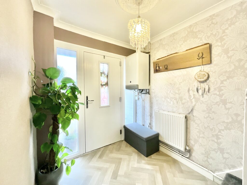 Milford Avenue, Werrington, ST9