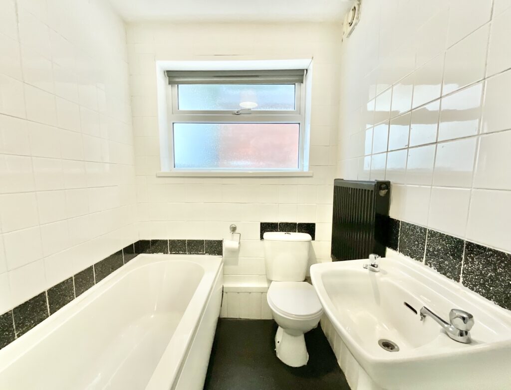 Uttoxeter Road, Tean, ST10