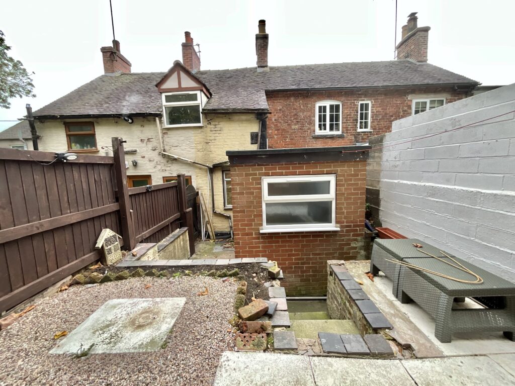 Uttoxeter Road, Tean, ST10