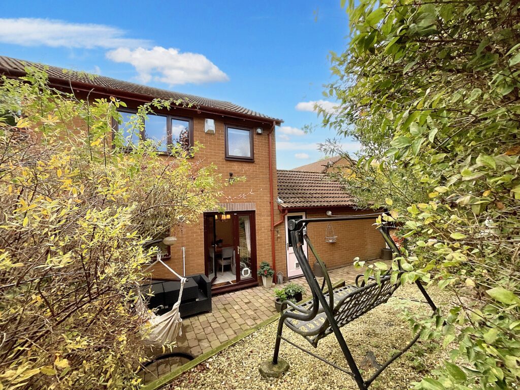 Kingsland Close, Stone, ST15