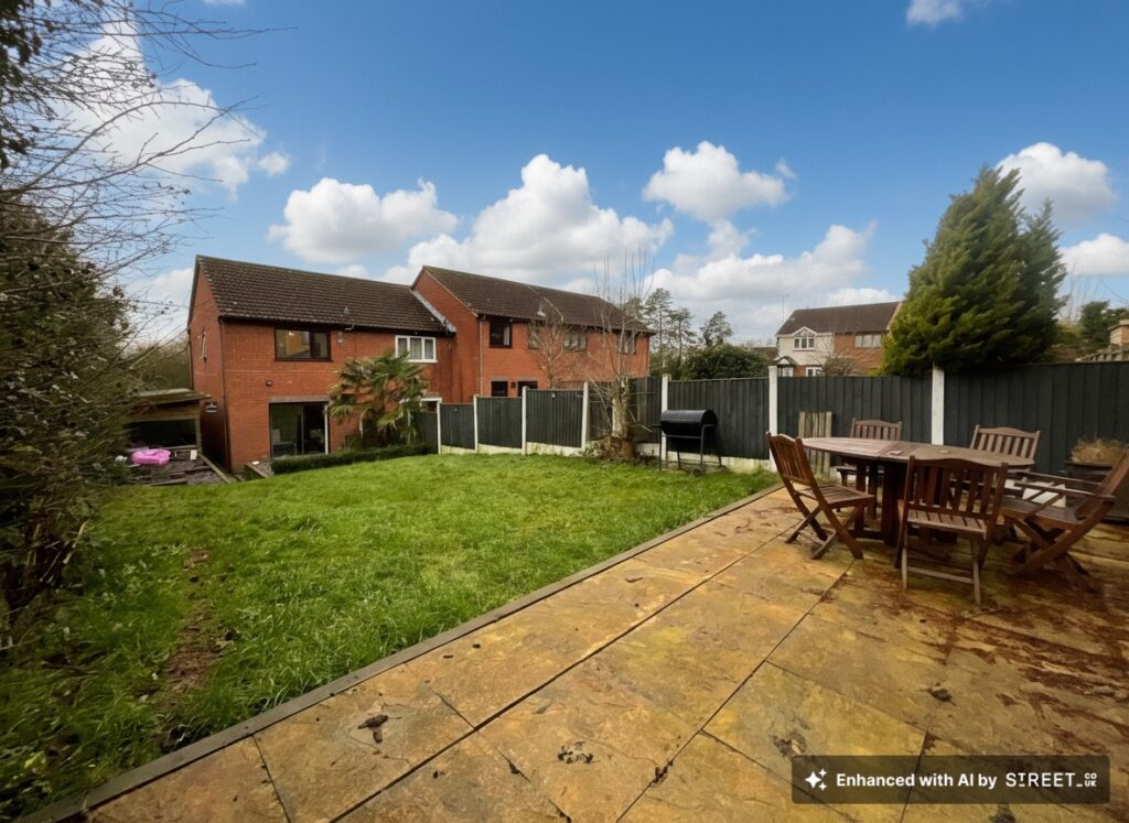 Ruffin Court, Stone, ST15