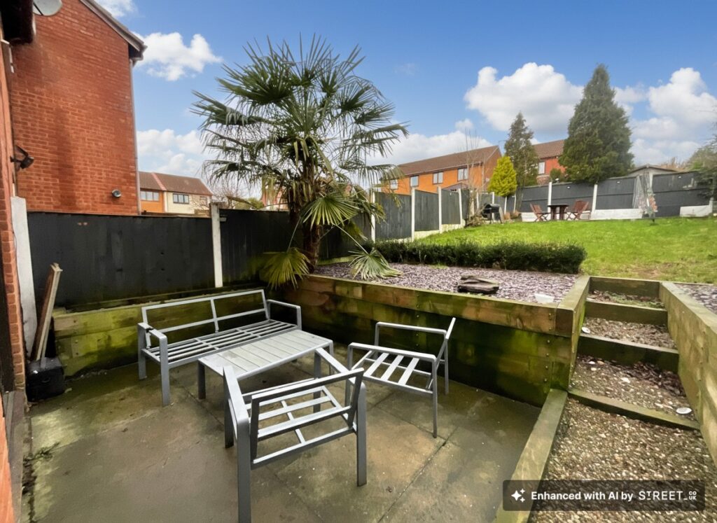 Ruffin Court, Stone, ST15