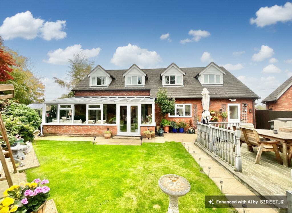 Moreton Street, Prees, SY13