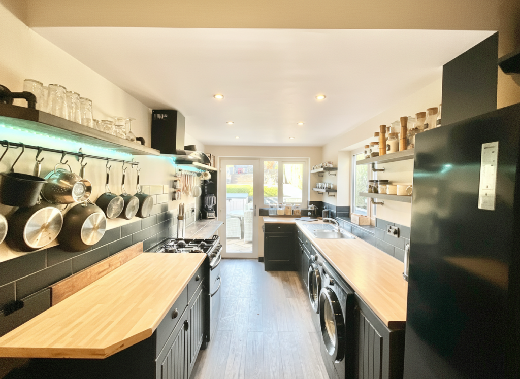 Oakamoor Road, Cheadle, ST10