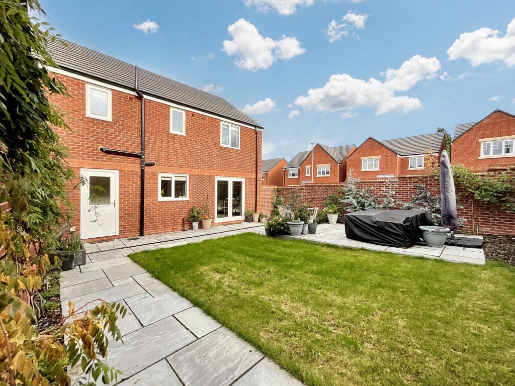 Astral Way, Stone, ST15