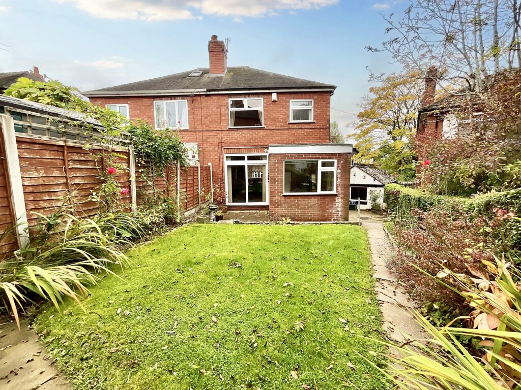 Birchgate Grove, Stoke-On-Trent, ST2