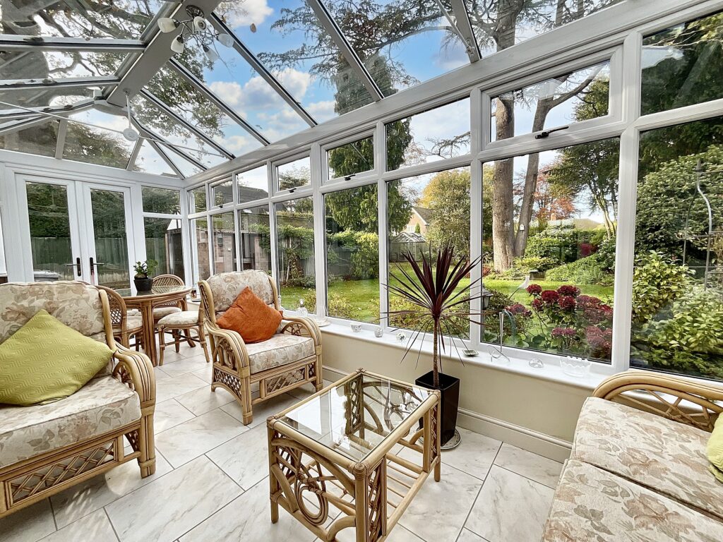 Westfield Drive, Wistaston, CW2