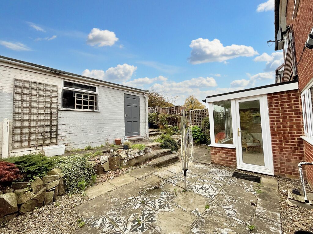 Ainsdale Close, Stoke-On-Trent, ST3