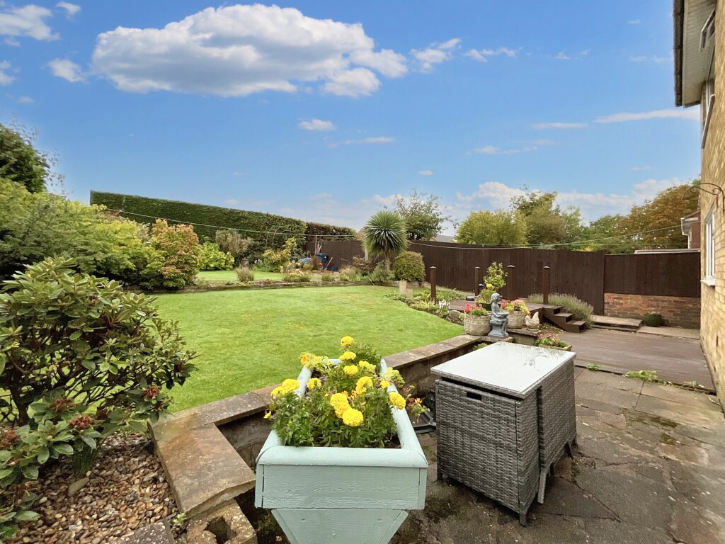 Yelverton Avenue, Stafford, ST17