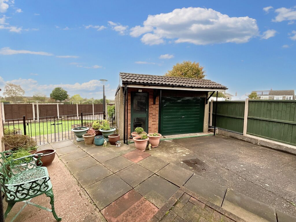 Camelford Close, Stafford, ST17