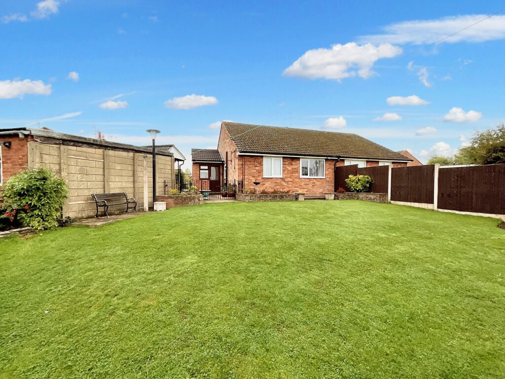 Camelford Close, Stafford, ST17