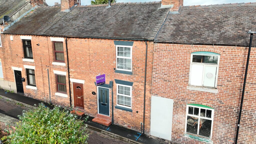 Oak Street, Cheadle, ST10